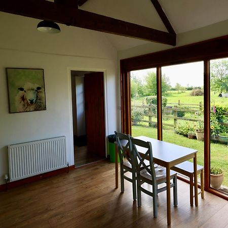 Tranquil And Cosy Cottage On The Somerset Levels Bridgwater Exterior foto